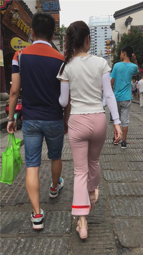 1118034za0y2krxx.jpg