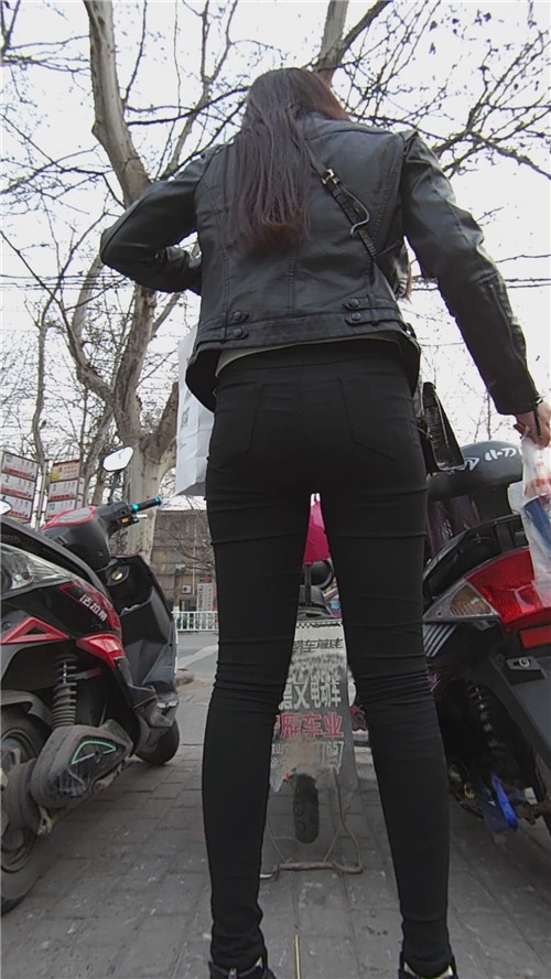 11166f5q2nrqn3mc.jpg