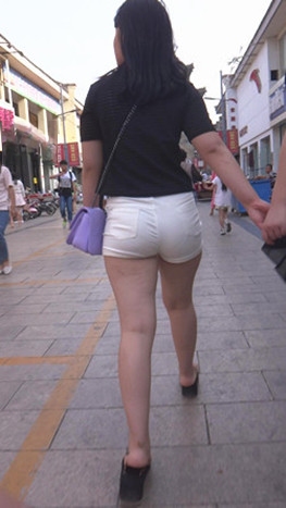 146wvzgclb03bu.jpg