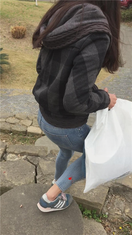 10487ywlkzrdscds.jpg