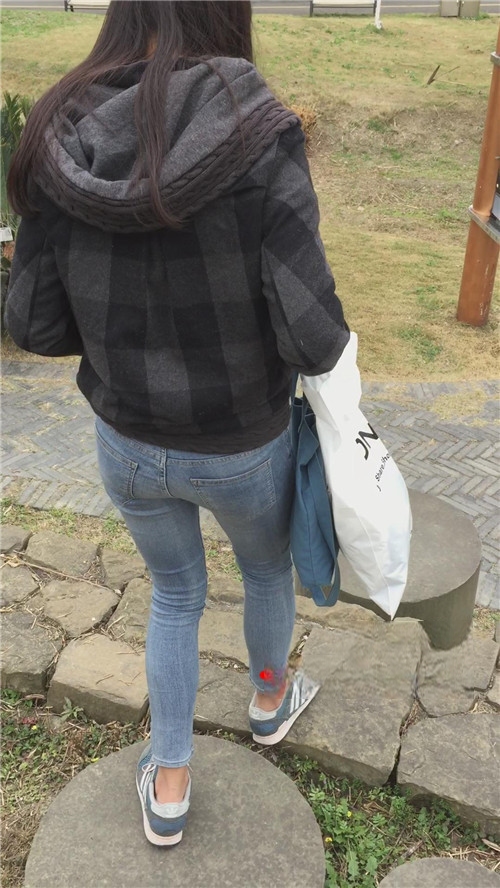 10487m2pc4miu530.jpg