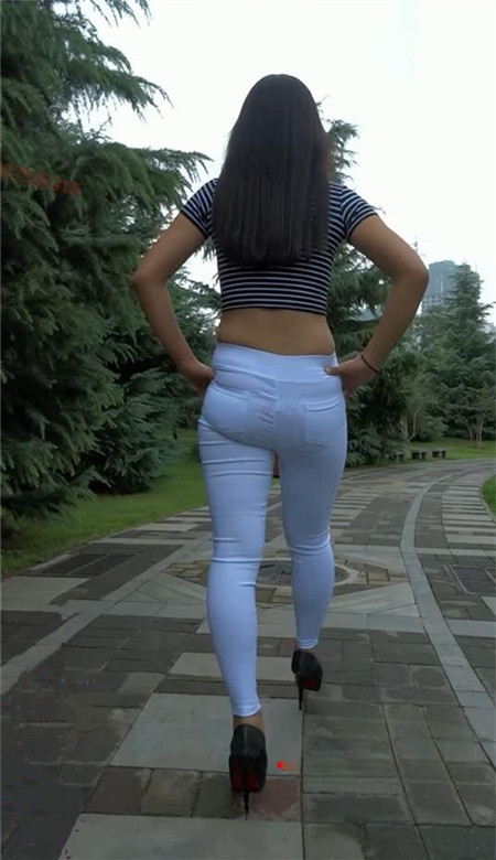 1449p14ksbh1jui.jpg