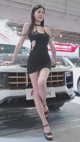 33931gvdz5kcaur3.jpg
