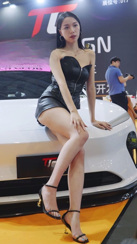 24193um00jawb3h5.jpg