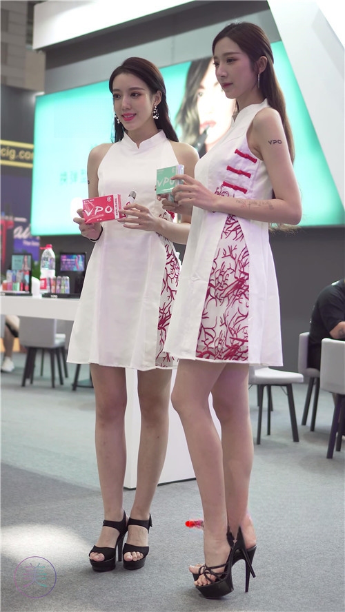 23960w1nszlj302h.jpg