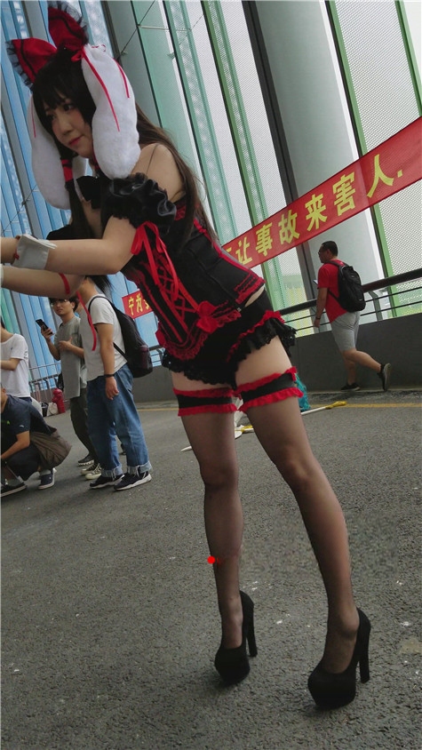 11144ctqrolfmfsn.jpg