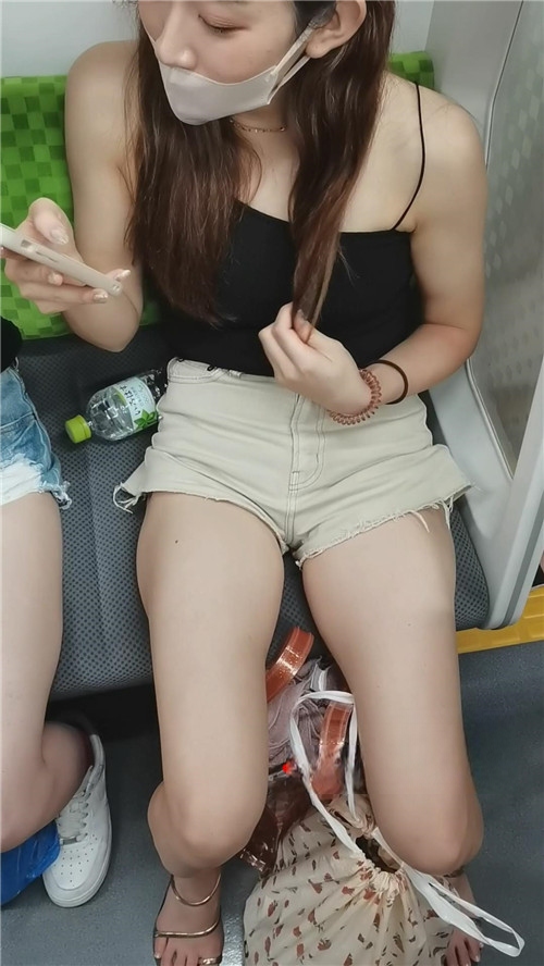 8856dbf4zn1331s.jpg