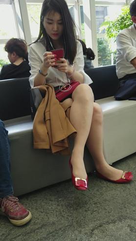 11259ialh55cwnl1.jpg