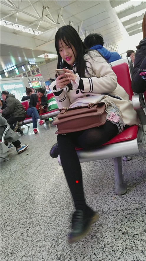 72241ya4rikuwcc.jpg