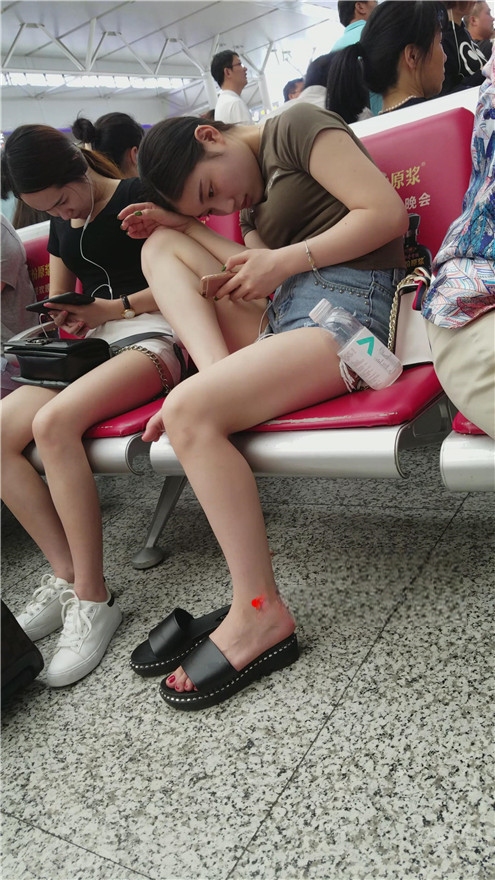 7161yjyipf0ov1o.jpg