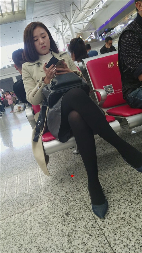 7152rfpkp0zzod3.jpg