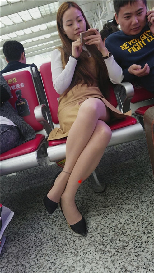 7151wpouuhffjfj.jpg