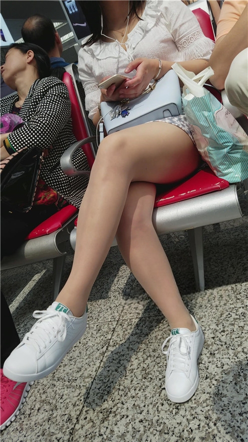 7121z2tlvif5rjr.jpg