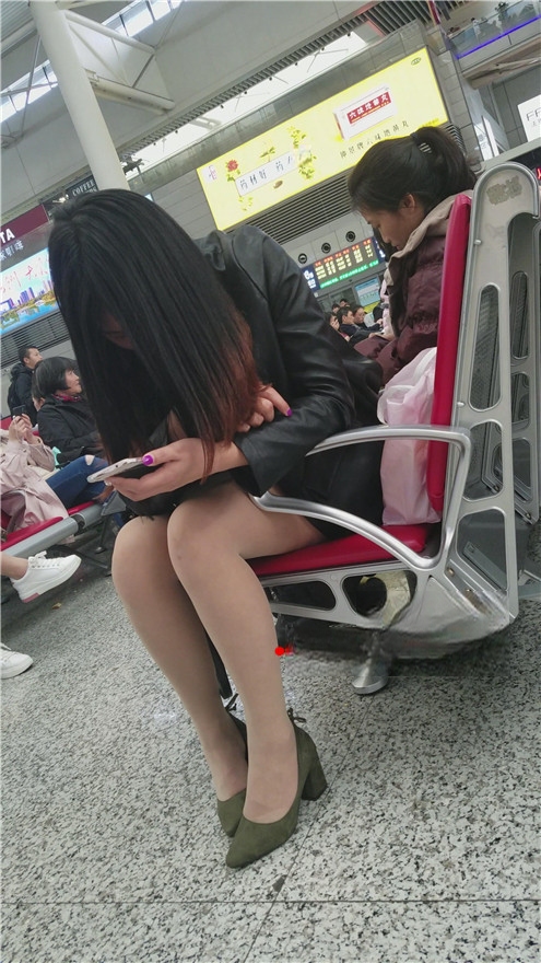 7098wz2pialqldv.jpg