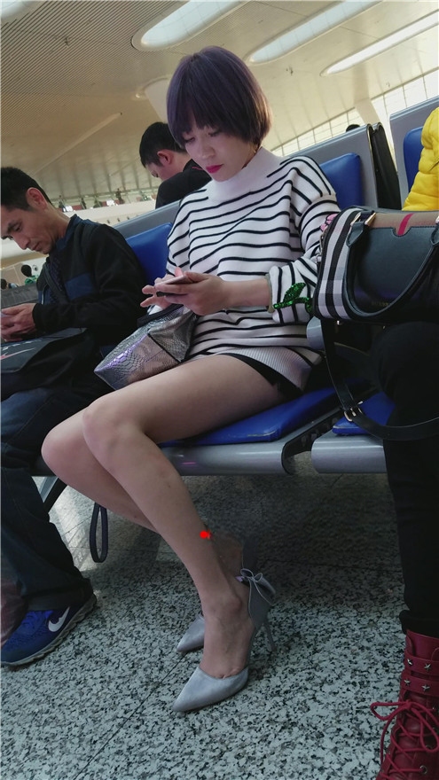 7093jmimiy4kikv.jpg