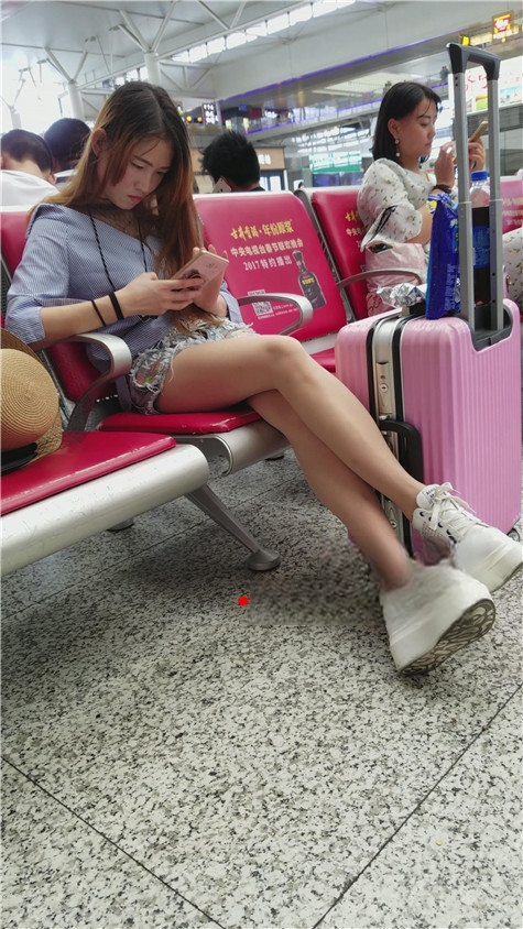 6946kkihrtmag1b.jpg