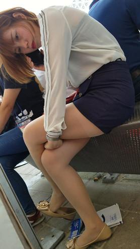 57225mlwl54k5vd.jpg
