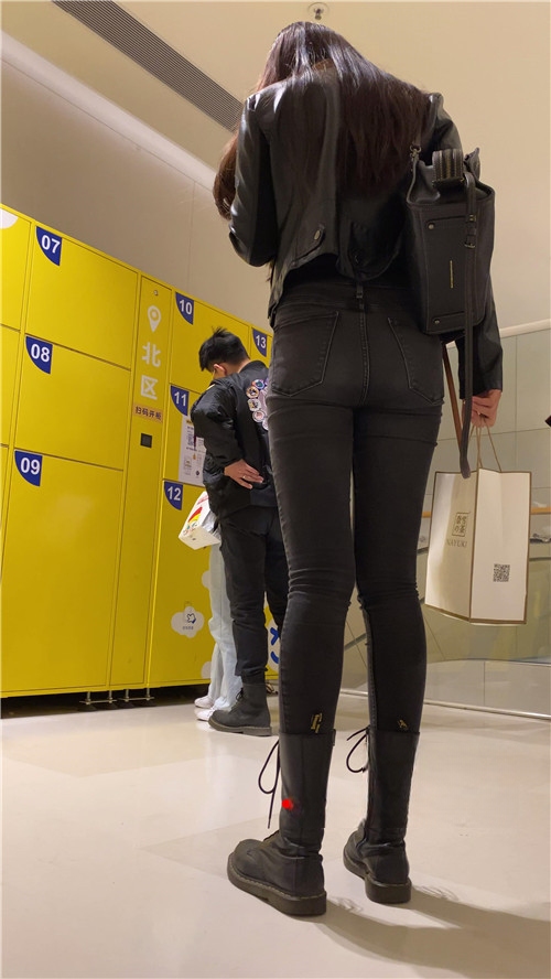 12405mfaeo4k2b1q.jpg