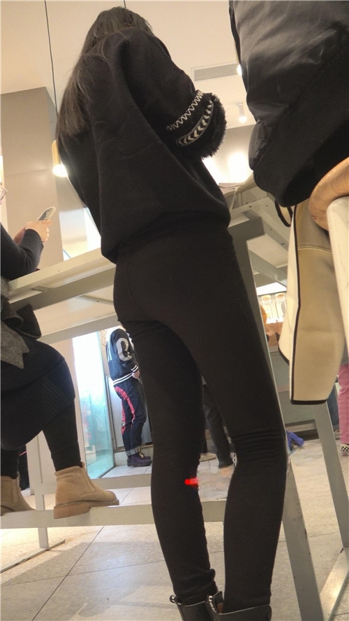 11866mq2jeus4ow4.jpg