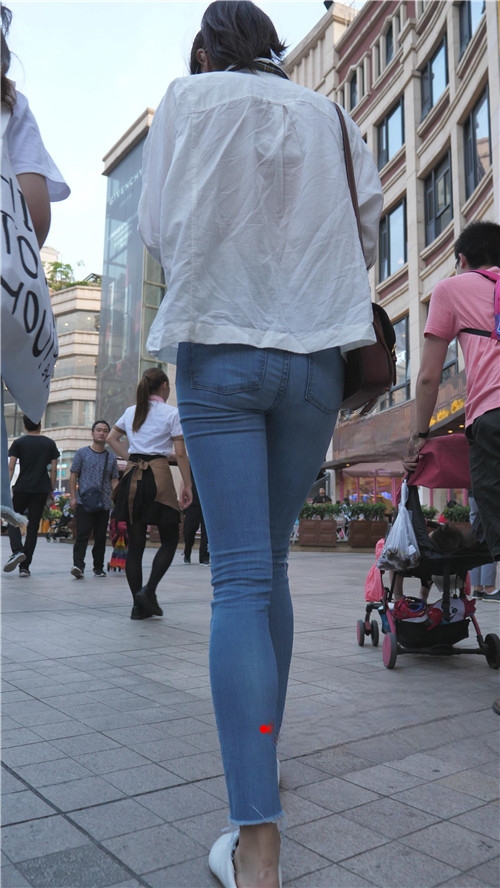 11424yhmfse3jldy.jpg