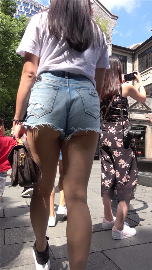 85414kzkoyxz55r.jpg