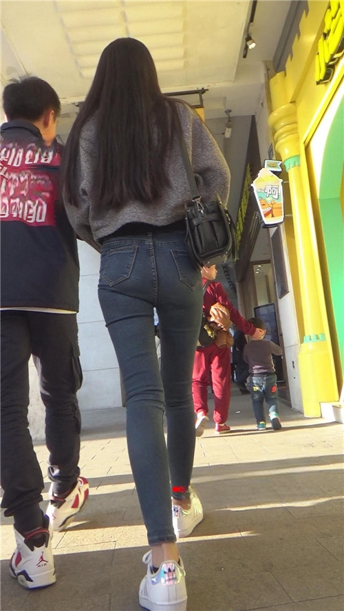 10795iyn2hoyxqwu.jpg