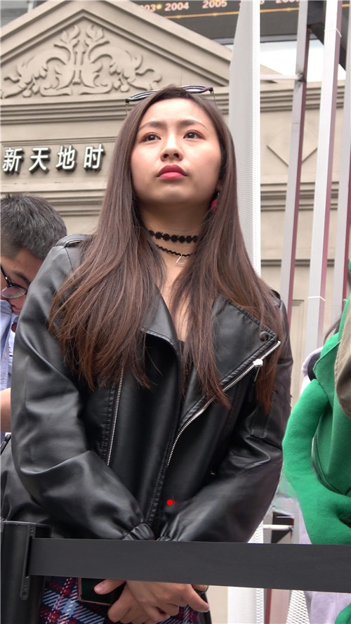 9595zsqeluljh3x.jpg