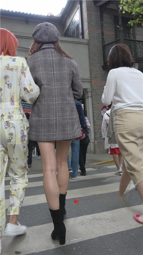 9976lq2hqhdn0yh.jpg