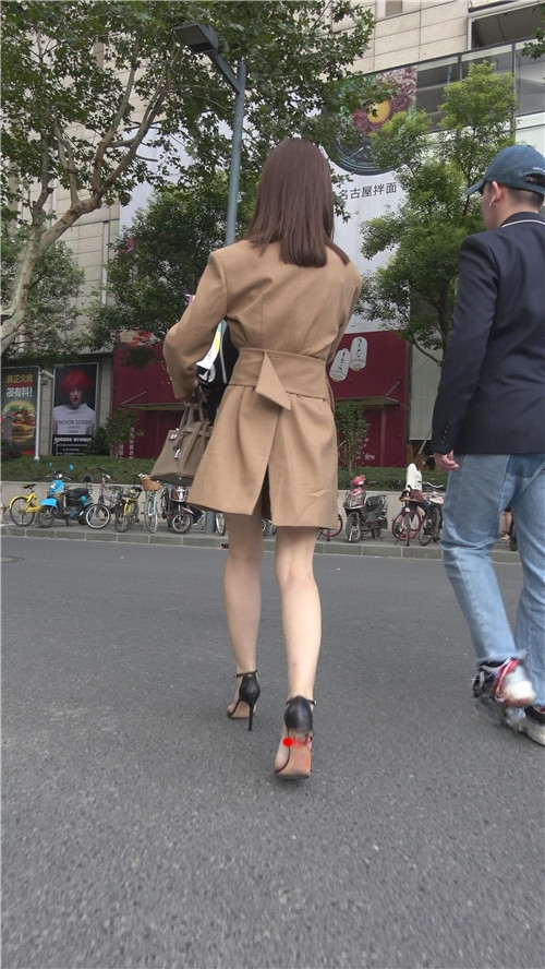 9974rxyq2ewoxcq.jpg