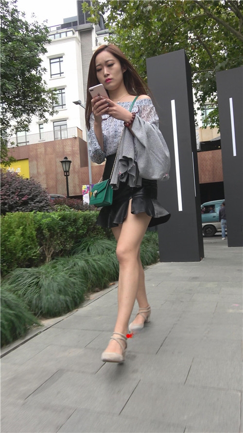 9966gnisxmhwq4i.jpg