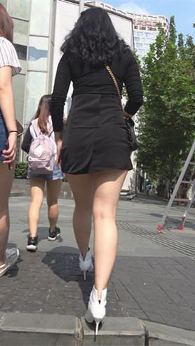 9808awrqx4swixv.jpg