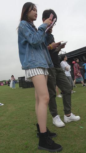 9698rhuv121jmgf.jpg