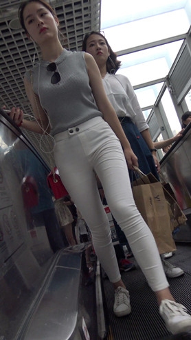 8206vbrssqgt5d3.jpg