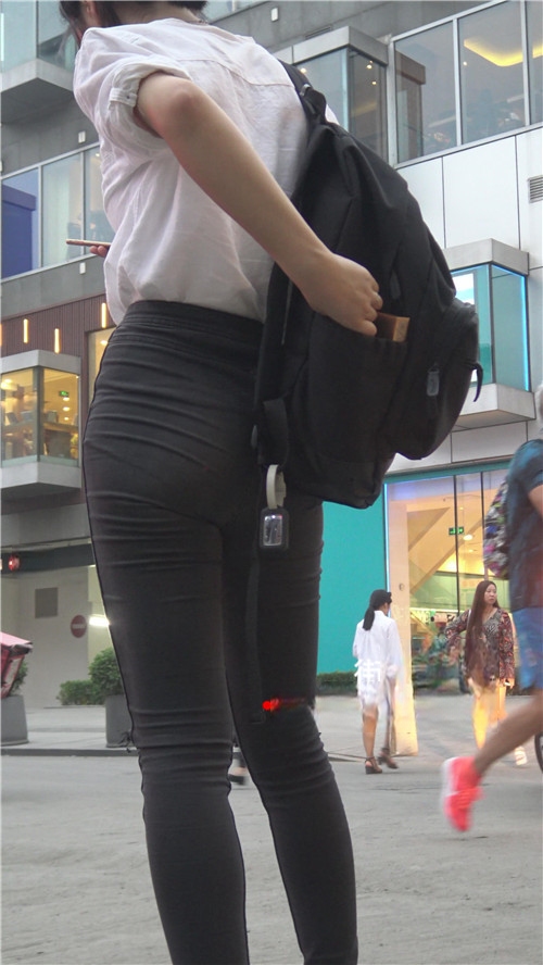 8165cbikmpl4png.jpg