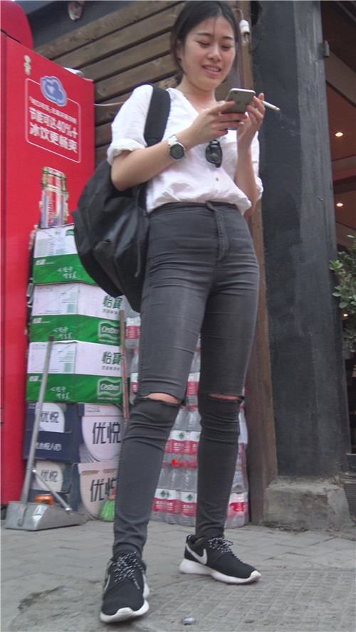 8165jpwitnfg42u.jpg