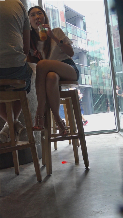 8161sl3qotnzqbd.jpg