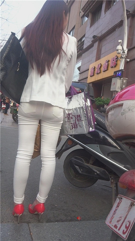 665w1nkdr5g251.jpg