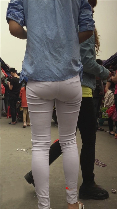 749ag3xungsxby.jpg