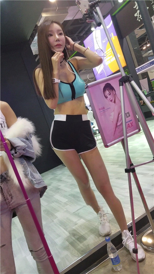 10977o3uxzbwwhm2.jpg