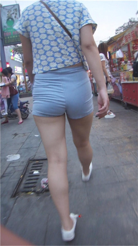 1572xojmceqlkyz.jpg