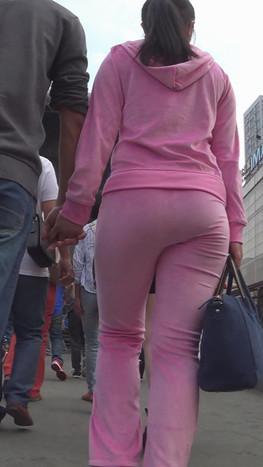 735um0fxh5w0q2.jpg