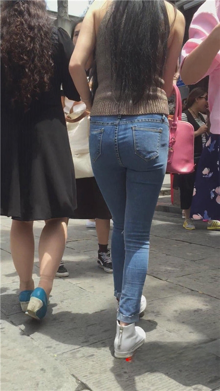 696idvfmekasjq.jpg