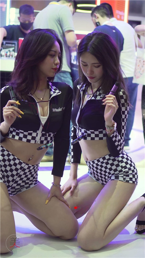 23770vinap40b0gm.jpg