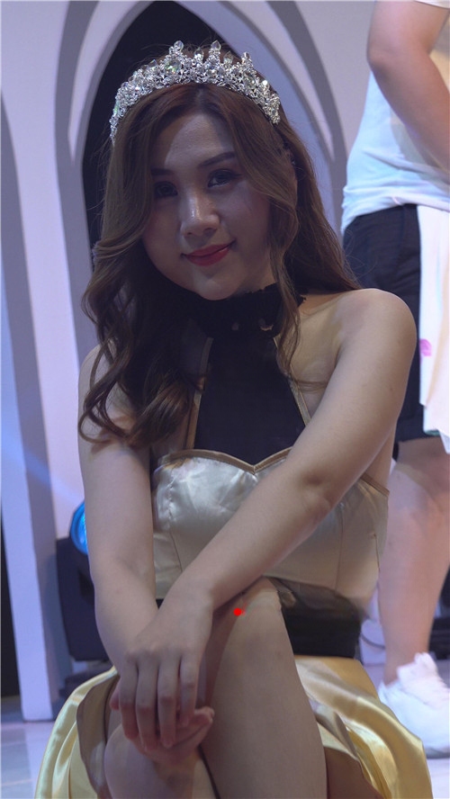 76612izwg3eov4w.jpg