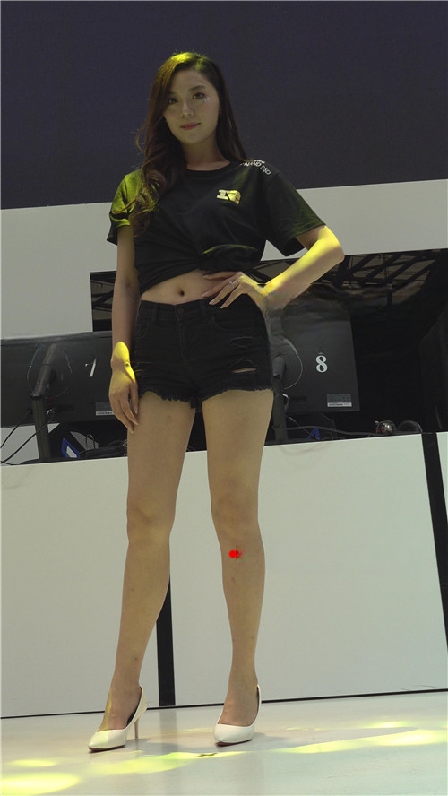 76585u3eoftyvpe.jpg
