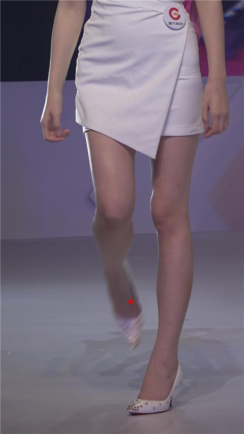 74004phjm1c1yrt.jpg