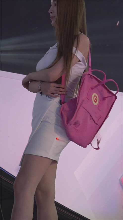 7386gdm1wf4yidd.jpg