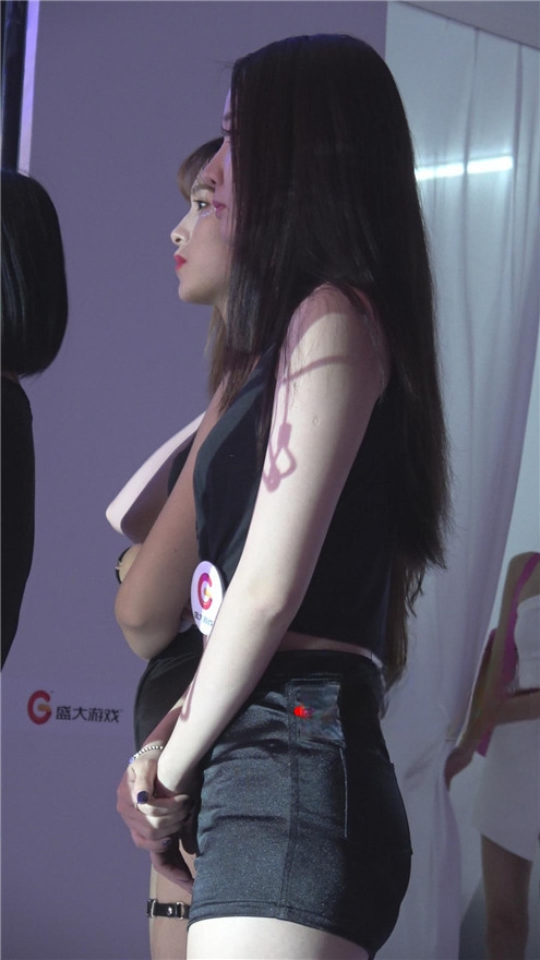 735530ep2eo15d2.jpg