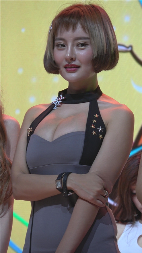 7339w3upampr5sn.jpg