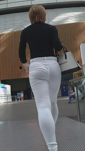9055cnfntw0c332.jpg
